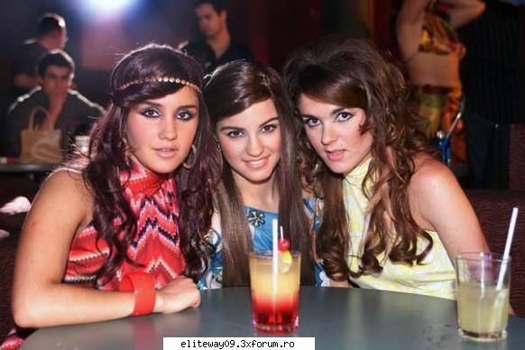 camera 201 - mia colucci caceres - camera 201